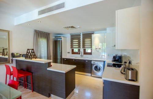 Kouklia Villa | Elegant Villa AJ05 with Private Heated Pool & Ocean View