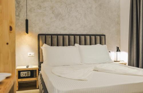 Sarande Hotel | Blissful Villa Alisja Sarande with Private Beach Escape