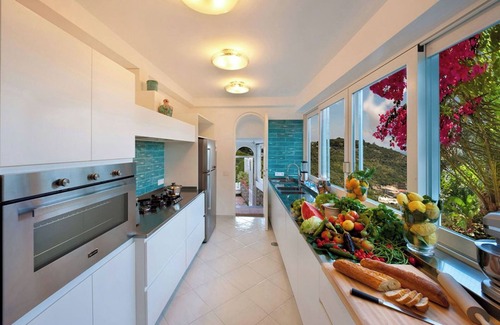 Nerano Villa | Elegant Villa Ariadne: Private Pool, Jacuzzi & Ocean Views