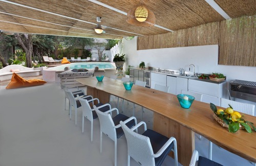 Nerano Villa | Elegant Villa Ariadne: Private Pool, Jacuzzi & Ocean Views