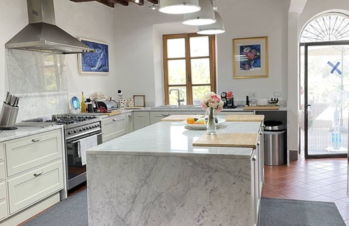 Villabuona Villa | Elegant Villa Baloccaia with Heated Pool in Lucca, Italy