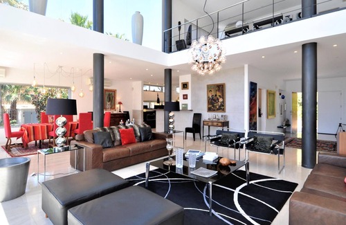 Badia Blava Villa | Experience BAY BLUE Villa with Pool & Sea Views, Free Wifi