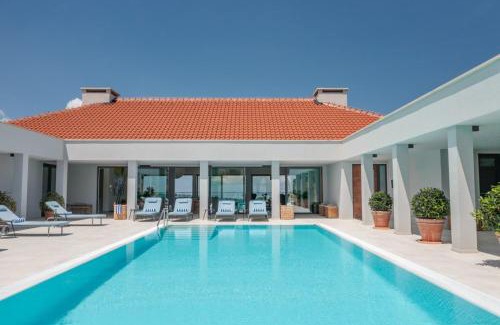 Supetar Villa | Indulge at Bracchia Magic Retreat with Pool & Spa Amenities