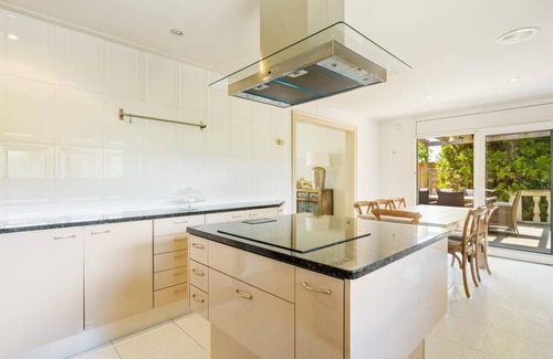 Arenys de Munt Villa | Exceptional Villa Buena Vista: Pool, Garden & Spa Retreat