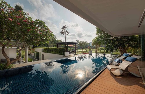 Batu Bolong Villa | Elegant Villa Close to Batubolong Beach in Canggu