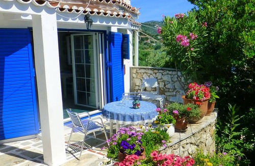 Kanapitsa Villa | Luxury villa in flower paradise with private beach
