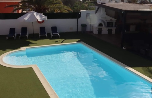 Parque Holandes Villa | Exquisite Villa Cavadero: Oceanfront Escape in Fuerteventura
