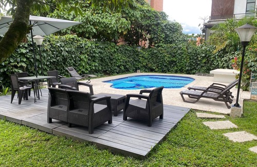 La Florida Villa | Elegant Villa in Provenza with Private Pool and Spa