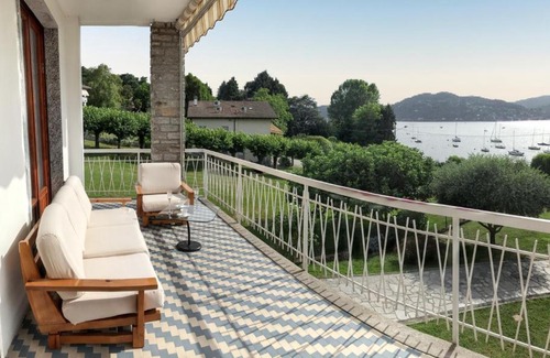 Ranco Villa | Elegant Villa in Ranco with Inviting Pool for Families