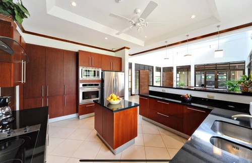 Brasilito House | Luxury Villa in Reserva Conchal, 4-br, Members beach club, concierge & maid incl
