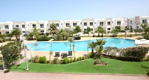 Lamharza Essahel Villa | Elegant Villa at Sidi Rahal - Family-Friendly with Pool