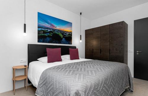 Sveitarfelagid Olfus Villa | Elegant Villa in the South - Prime Location with Hot Tub