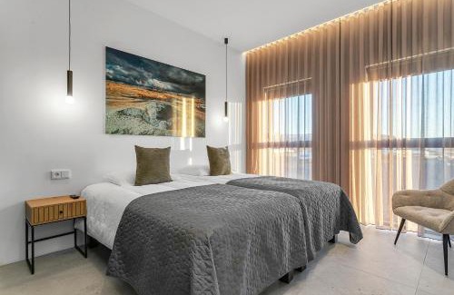 Sveitarfelagid Olfus Villa | Elegant Villa in the South - Prime Location with Hot Tub