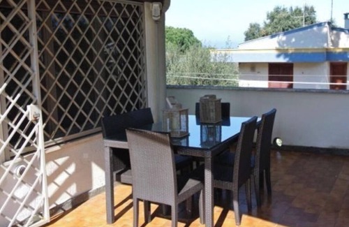 Lavinio Lido di Enea Apartment | Elegant Villa Lavinio: Family and Pet-Friendly Retreat