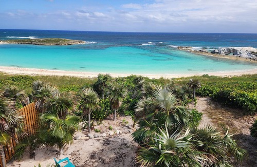 Salt Pond Villa | Elegant Villa on Pristine Sandy Beach with Ocean Views