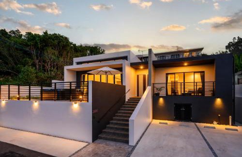Maeda Villa | Elegant Villa Maeda: Family-Friendly Retreat Awaits