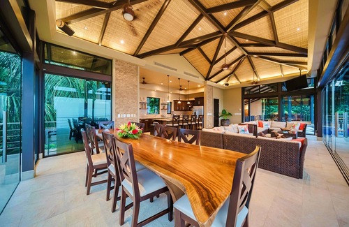 Manuel Antonio Villa | Ideal Villa with Ocean Views and Gourmet Chef for Groups