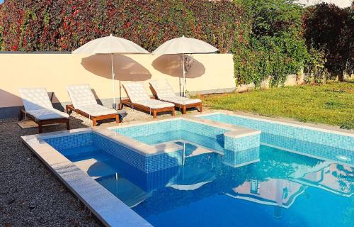 Blagaj Villa | Elegant Villa Mostar: Pool, Jacuzzi & Top-Rated Comfort