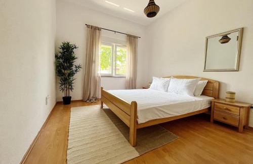 Blagaj Villa | Elegant Villa Mostar: Pool, Jacuzzi & Top-Rated Comfort