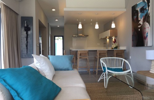 Mont Choisy Villa | Indulgent Villa with Oceanfront Views at Mont Choisy Beach