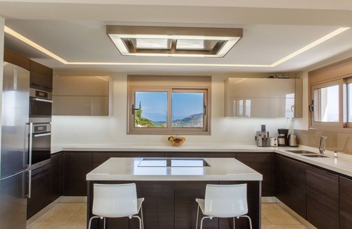 Nafplio Villa | Elegant Villa near Nafplio with Oceanfront Views & Pool