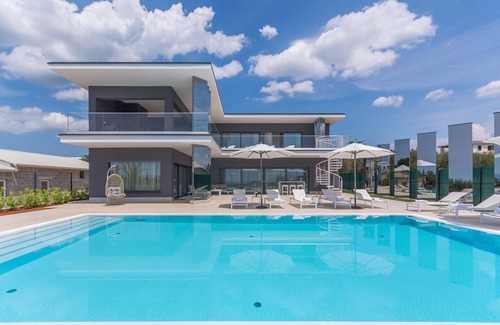 Kastelir-Labinci Villa | Elegant Villa Nimai Luce with Private Pool & Sea View