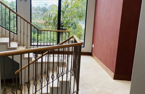 Beacon Bay Villa | Elegant Villa on Beaconhurst Drive, Steps from the Beach
