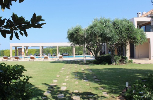 Kastrosikia Villa | Exquisite Villa with Ocean View, Private Pool & Games Room