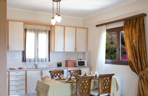 Nidri Villa | Oceanfront Villa Rose with Private Pool & Guest Rated 9.8