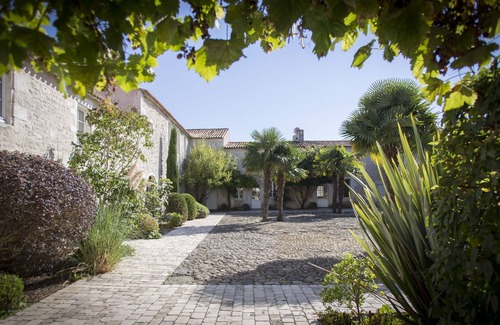 Angoulins House | Elegant Villa with Private Pool, Near Beaches & La Rochelle