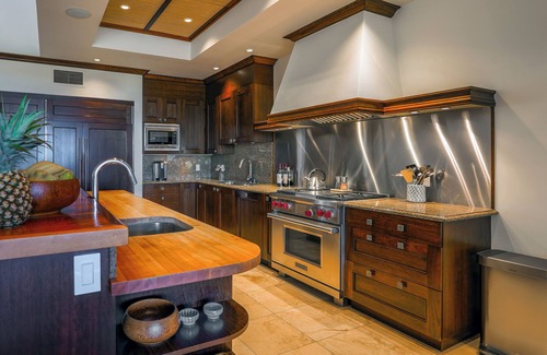 Waikoloa House | Oceanfront Villa with Pool & Spa - Perfect for Families