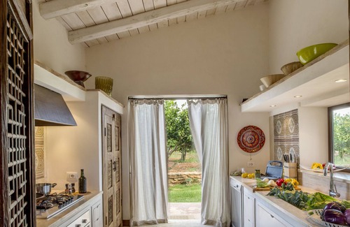 Castelvetrano Villa | Top-Rated Villa with Pool and Ocean View near Selinunte