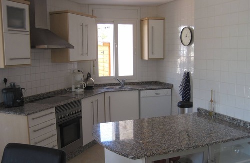 Torre-Pacheco Villa | Stunning Villa with Pool & Jacuzzi Overlooking Fairway