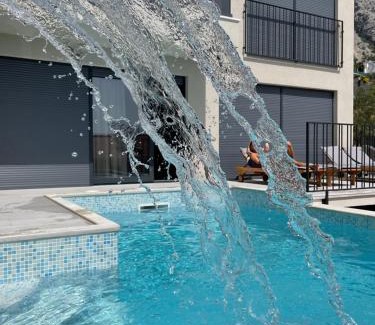 Moca Villa | Elegant Villa Retreat with Pool, Jacuzzi & Ocean Views