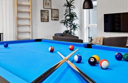 Kongsmark House | Relaxing Retreat at Holiday Home Rømø XV with Pool Access