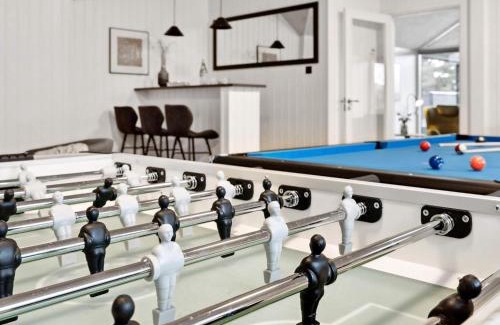 Kongsmark House | Relaxing Retreat at Holiday Home Rømø XV with Pool Access