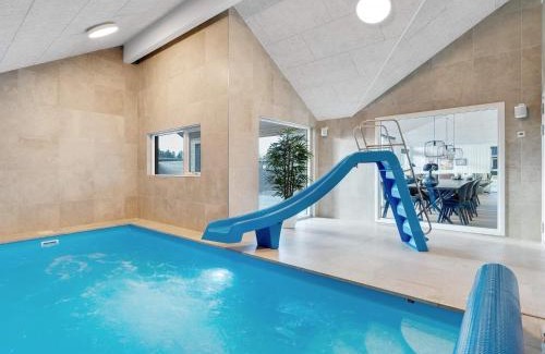 Kongsmark House | Relaxing Retreat at Holiday Home Rømø XV with Pool Access