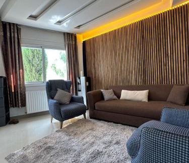 Malabata Villa | Luxury Villa with Pool & Jacuzzi 2 Min to Beach