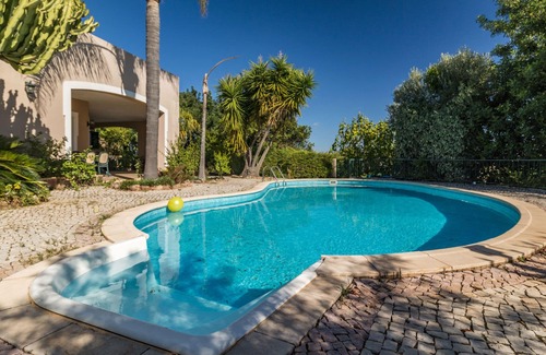 Silves Villa | Elegant Villa with Private Pool and Spa Amenities