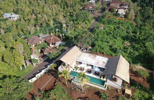 Kayu Putih Villa | Elegant Villa with Private Pool & Breathtaking Sea Views