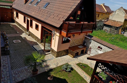 Vladeni Villa | Elegant Villa with Private Pool and Ocean Views in Saxon