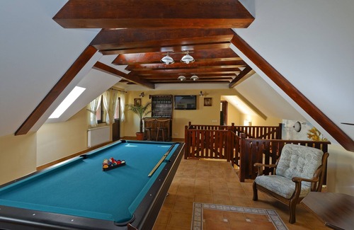 Vladeni Villa | Elegant Villa with Private Pool and Ocean Views in Saxon