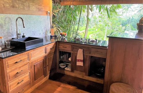 Sambahan Villa | Private Pool Villa with Kitchen - Perfect for Families!