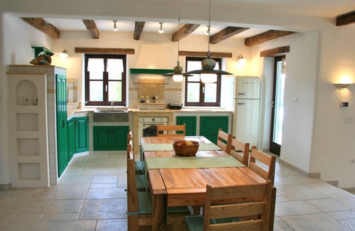 Bartolici Villa | Elegant Villa with Scenic Views and Relaxing Amenities