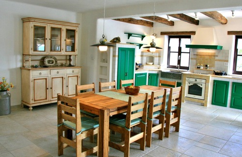 Bartolici Villa | Elegant Villa with Scenic Views and Relaxing Amenities