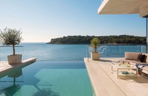 Stikovica Villa | Luxury Villa Yoko Dubrovnik with private infinity pool, sauna and private sea access