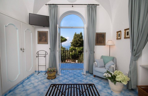 Anacapri Villa | Elegant Villa Zaffiro with Pool, Garden & Ocean Views
