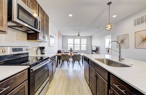 Fishers Apartment | Indulgent Stay at Luxury Walk in the Park - Top Rated!