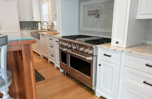 Mystic - New London House | Pristine Waterfront Retreat with Game Room & Private Beach