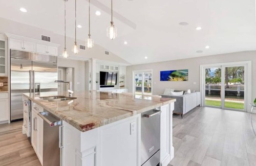 Pompano Isles House | Elegant Waterfront Mansion with Private Pool & Ocean View